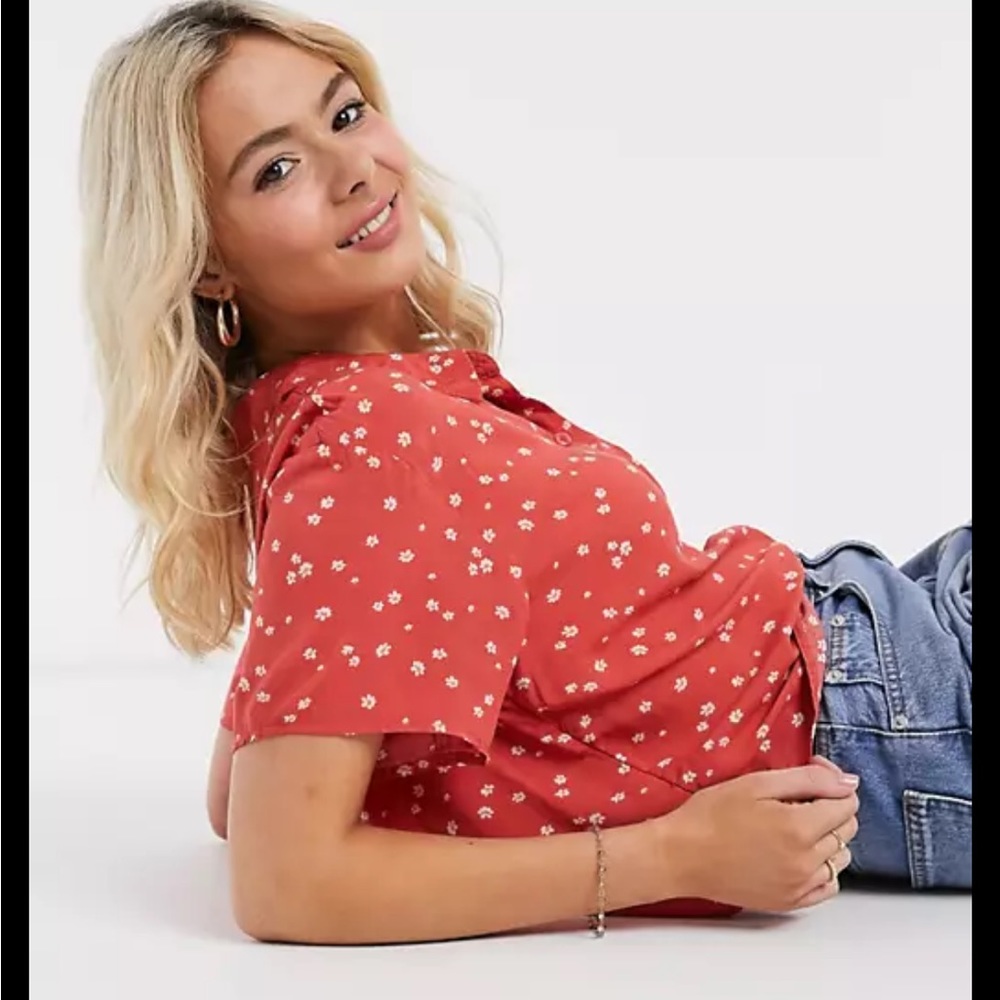 American Eagle top
